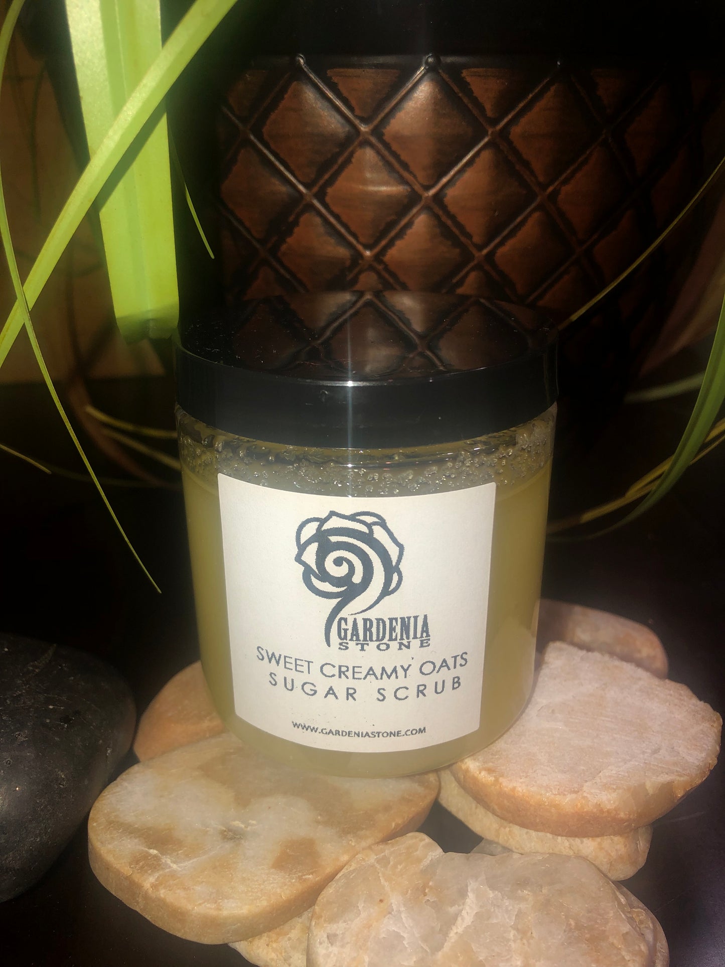 Sweet Creamy Oats Sugar Body Scrub
